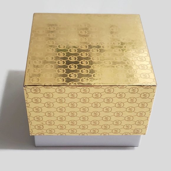 Michael Kors Mother-of-Pearl Rhinestone Logo MK Necklace New - Picture 5 of 5